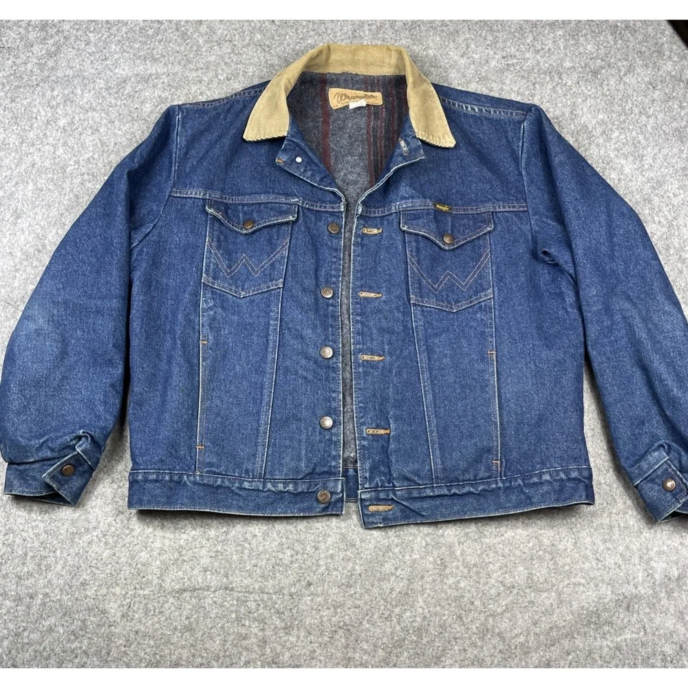Vintage Wrangler Western Blanket Lined Denim Jacket Men Size 44 Made in USA 80s
